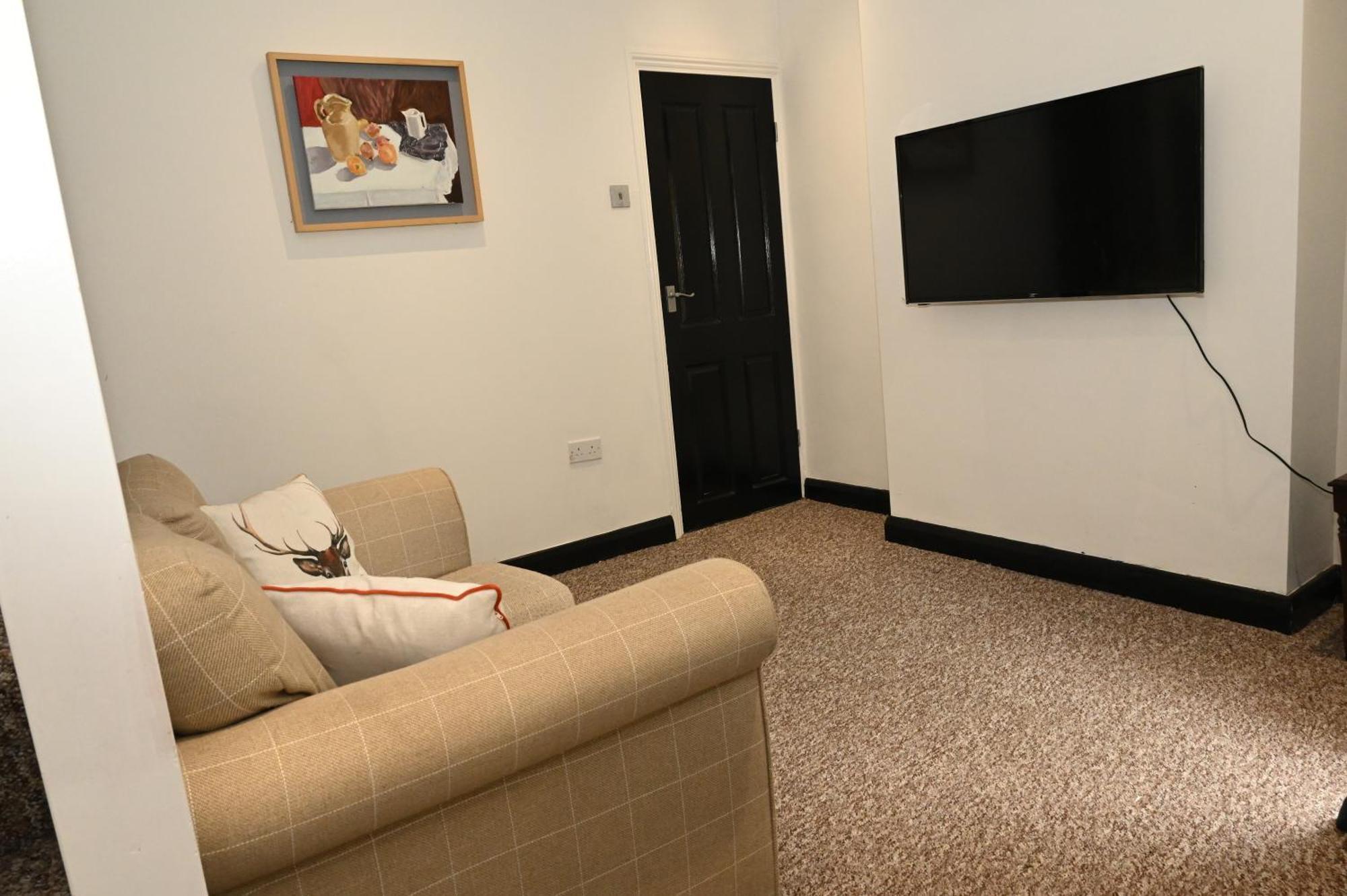 Cozy Luton Apartment Chatham  Luaran gambar