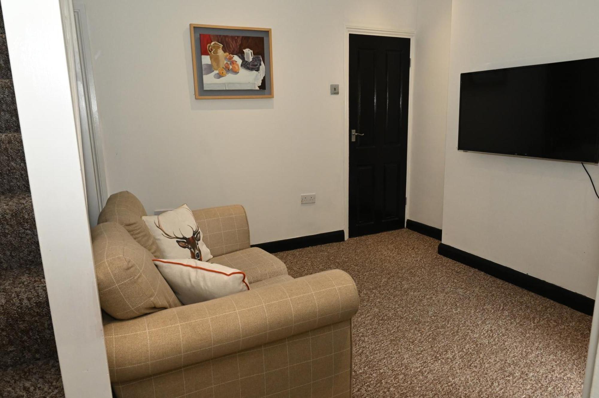 Cozy Luton Apartment Chatham  Luaran gambar