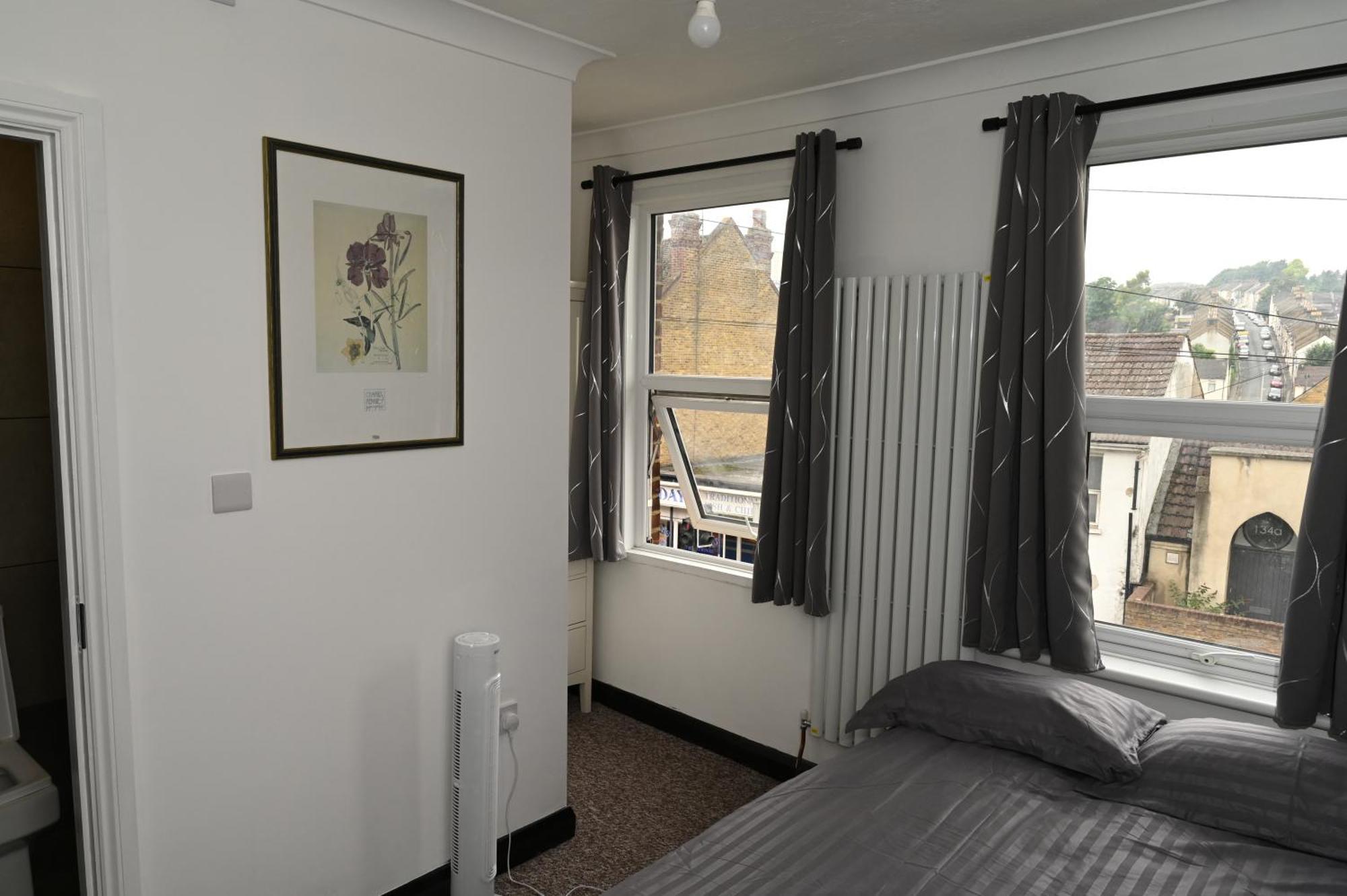 Cozy Luton Apartment Chatham  Luaran gambar